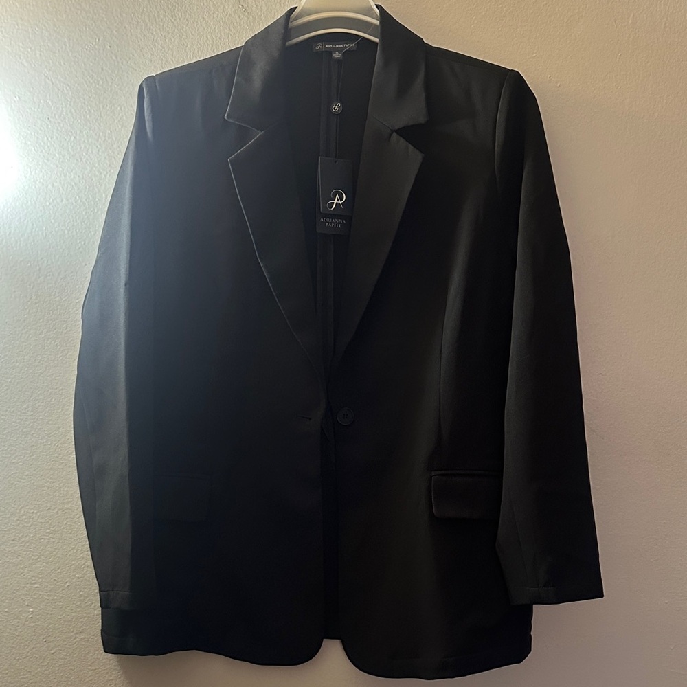 Adrianna Papell Elegant woman’s black Blazer